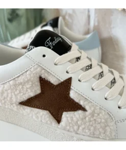 La boutique de Lilie BASKETS LUCIE> Baskets