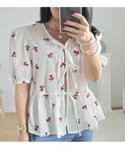 La boutique de Lilie BLOUSE CERISE> Tops / Blouses