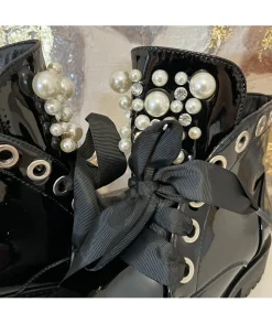 La boutique de Lilie BOTTINES DOMINIQUE> Boots & Bottes