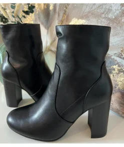 La boutique de Lilie BOTTINES JUSTYNE> Boots & Bottes