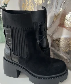 La boutique de Lilie BOTTINES LAURIE> Boots & Bottes