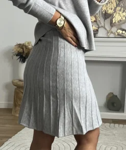 La boutique de Lilie ENSEMBLE JUPE PULL SAMANTHA> Jupes / Shorts