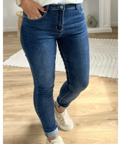 La boutique de Lilie JEANS LYANA> Jeans / Pantalons