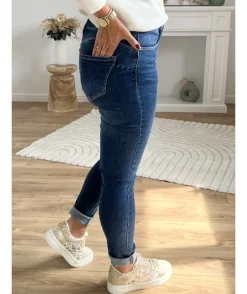 La boutique de Lilie JEANS LYANA> Jeans / Pantalons