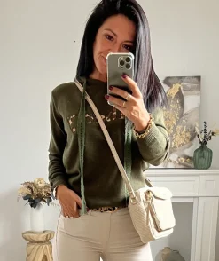 La boutique de Lilie PULL BERNARD> Pulls / Gilets