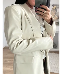 La boutique de Lilie VESTE SIMILI STEPHANIE> Vestes